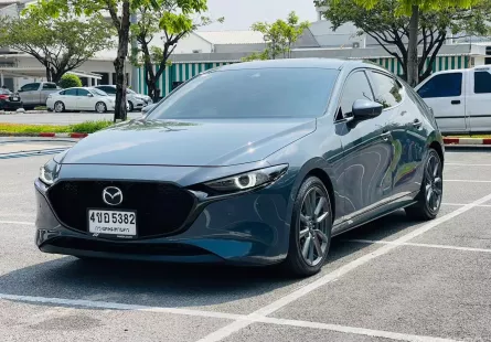 🔥 Mazda 3 2.0 Sp Sport ซื้อรถผ่านไลน์ รับฟรีบัตรเติมน้ำมัน
