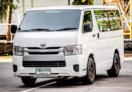 2018 Toyota HIACE 3.0 ดีเซล MT โม่งน้อย  รถตู้/MPV 