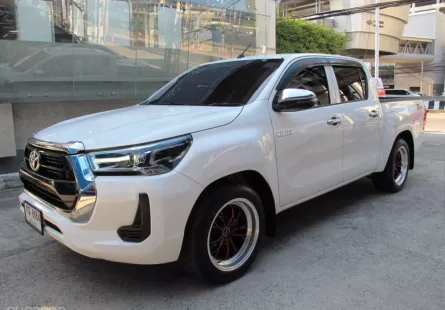 2022 Toyota Hilux Revo 2.4 Z-Edition Mid รถกระบะ 