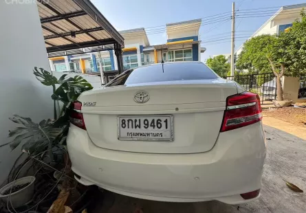 2019 Toyota VIOS 1.5 J รถเก๋ง 4 ประตู 