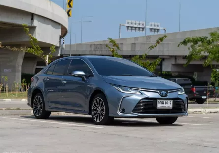 Toyota Corolla Altis 1.8 Hybrid High ปี : 2020