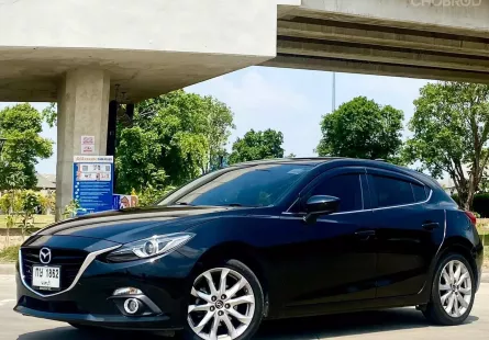 2015 Mazda 3 2.0 S Sports รถเก๋ง 5 ประตู รถบ้านแท้
