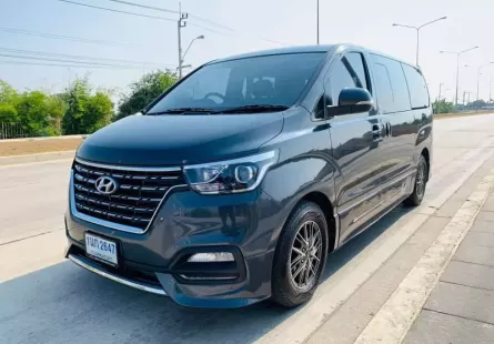 2020 Hyundai H-1 2.5 Elite SUV ออกรถง่าย