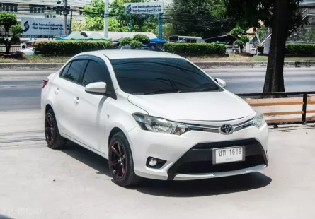 Vios มือสอง 2014 Toyota VIOS 1.5 J เกียร์ออโต้ รถเก๋ง4ประตู ฟรีดาวน์ ฟรีส่งรถถึงบ้านทั่วไทย