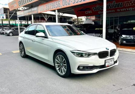 BMW 330e Luxury LCI (2017)