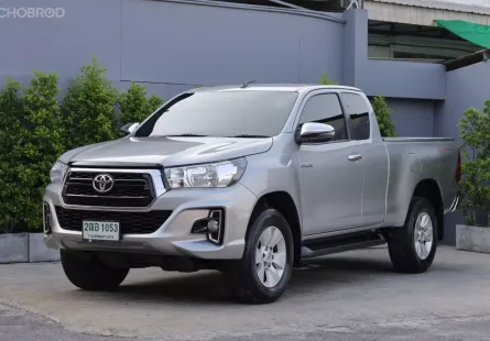 2018 Toyota Hilux Revo 2.4 E Prerunner รถกระบะ ฟรีดาวน์