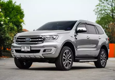 New !! Ford Everest 2.0 Bi-Turbo 4WD ปี 2018  รถมือเดียวป้ายแดง สภาพนางฟ้า รถขับดีมาก