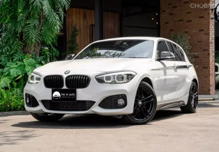 BMW 118i  M Performance ปี 2018 โฉม F20 📌𝐁𝐌𝐖𝟏𝟏𝟖𝐢 เข้าใหม่ สวยฉ่ำรับฝนแรก ดีห้ามพลาดแล้วค่ะ☔️