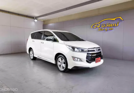 2019 TOYOTA INNOVA CRYSTA 2.8 V AT