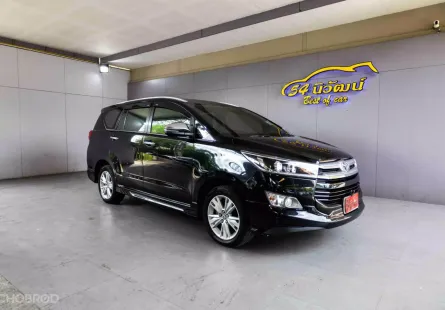 2019 TOYOTA INNOVA CRYSTA 2.8 V AT