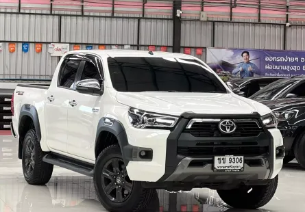 2022 Toyota Hilux Revo 2.4 Entry prerunner ออโต้ รถกระบะ ออกรถ 0 บาท