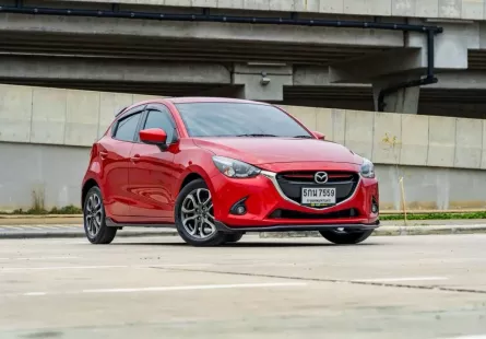 2016 Mazda 2 1.5 XDL รถเก๋ง 5 ประตู รถบ้านแท้ จองให้ทัน