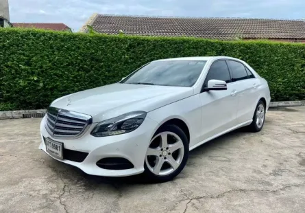 ขาย รถมือสอง 2014 Mercedes-Benz E200 2.0 Executive รถเก๋ง 4 ประตู 