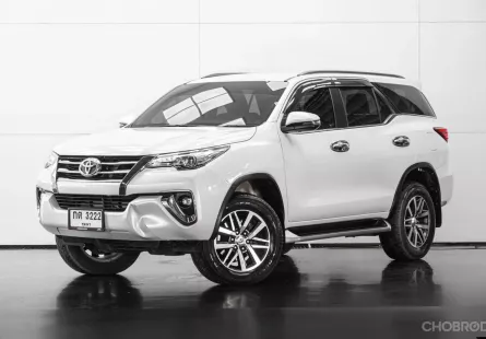 2018 Toyota Fortuner 2.8 V 4WD SUV ออกรถ 0 บาท