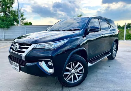 2019 Toyota Fortuner 2.4 V SUV รถบ้านมือเดียว ไมล์ 72,000 กม.
