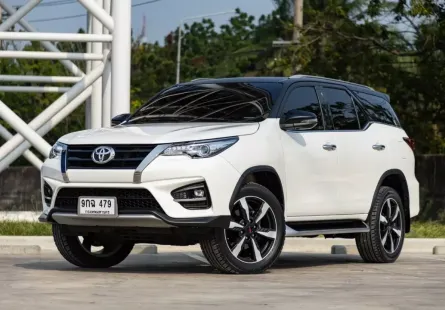 ขาย รถมือสอง 2019 Toyota Fortuner 2.8 TRD Sportivo 4WD SUV 