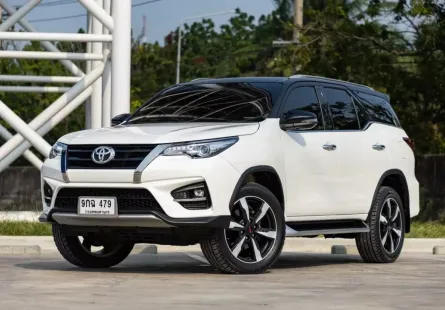 ขาย รถมือสอง 2019 Toyota Fortuner 2.8 TRD Sportivo 4WD SUV 