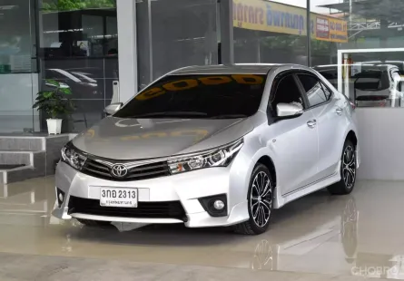 2015 Toyota Corolla Altis 1.8 ESPORT รถเก๋ง 4 ประตู ออกรถฟรีดาวน์