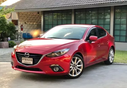 2015 Mazda 3 2.0 S รถเก๋ง 4 ประตู ออกรถ 0 บาท ติดต่อโชว์รูมด่วนที่นี่