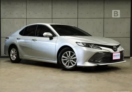 2019 Toyota Camry 2.0 G Sedan AT ไมล์เเท้ ประวัติการดูแลรักษารถดี รถมือเเรกจากป้ายเเดง P9167