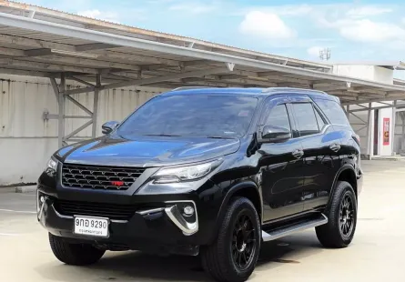 ขาย รถมือสอง 2019 Toyota Fortuner 2.4 V SUV 