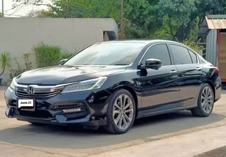 2017 Honda ACCORD 2.0 EL i-VTEC รถเก๋ง 4 ประตู 