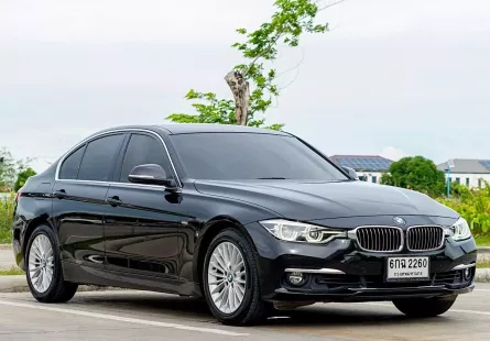 2015 BMW 320i 2 รถเก๋ง 4 ประตู เจ้าของขายเอง