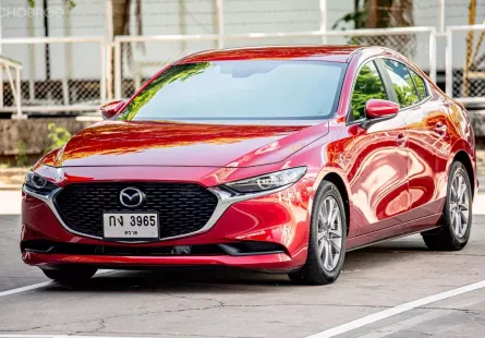 2018 Mazda 3 2.0 S รถเก๋ง 4 ประตู 