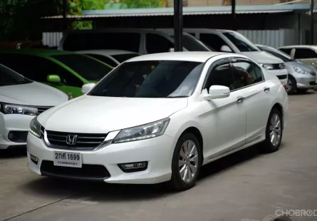 2013 Honda ACCORD 2.0 EL i-VTEC รถเก๋ง 4 ประตู 