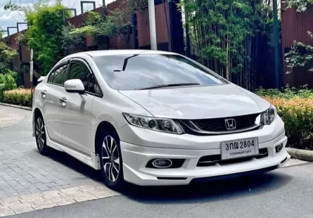 2014 Honda CIVIC 1.8 E i-VTEC รถเก๋ง 4 ประตู 