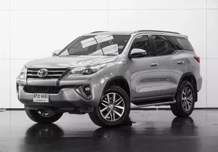 2018 Toyota Fortuner 2.8 V 4WD SUV ออกรถ 0 บาท