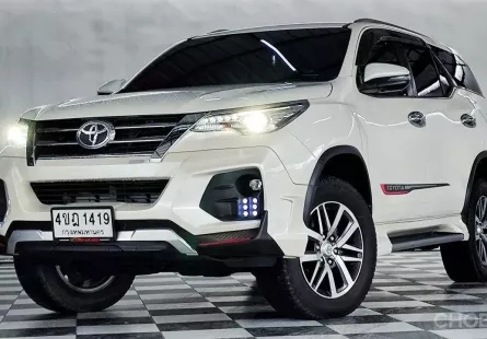 TOYOTA NEW FORTUNER 2.4 V. 2 WD.DISK 4 ล้อ เกียร์ออโต้ ปี 2019