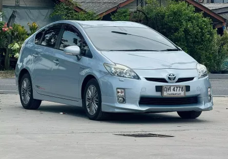 2011 Toyota Prius 1.8 TRD Sportivo รถเก๋ง 5 ประตู ออกรถง่าย