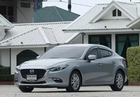 ไมล์แท้ 30,000 กม.2019 Mazda 3 2.0 C รถเก๋ง 4 ประตู ออกรถ 0 บาท