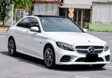 2019 Mercedes-Benz C300e 2.0 e AMG Dynamic รถเก๋ง 4 ประตู 