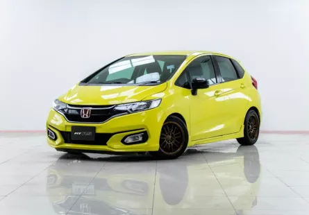 5A742 Honda JAZZ 1.5 SV i-VTEC รถเก๋ง 5 ประตู 2017 