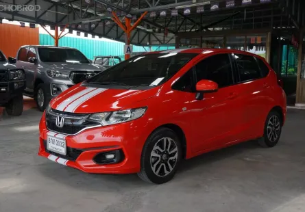 ขาย รถมือสอง 2019 Honda JAZZ 1.5 V i-VTEC รถเก๋ง 5 ประตู 