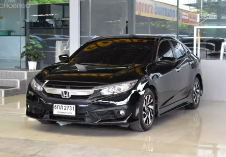 2017 Honda CIVIC Fc 1.8 EL i-VTEC รถเก๋ง 4 ประตู รถบ้าน  ฟรีดาวน์