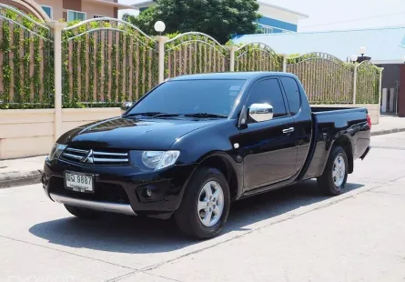 MITSUBISHI TRITON CAB 2.4 GLX (MNC)(CNG) ปี 2011 เกียร์MANUAL สภาพนางฟ้า  -กระจกไฟฟ้าทั้งคัน -CD,MP