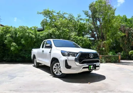 2021 Toyota Hilux Revo 2.4 Entry  ไมล์น้อย !! ราคาพิเศษ