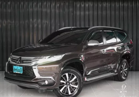 2016 Mitsubishi Pajero 2.4 GT PREMIUM 4WD น้ำตาล  - มือเดียว รุ่นท็อป4WD ภายในดำ 7ที่นั่ง 