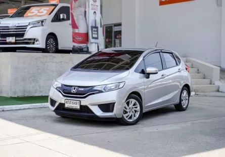 2015 Honda JAZZ 1.5 V i-VTEC รถเก๋ง 5 ประตู 