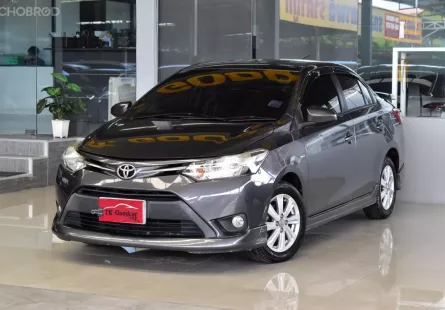 Toyota VIOS 1.5 E ปี2014 ไมล์แท้4x,xxxโล ไม่เคยติดแก๊สแน่นอน รถบ้านมือเดียว สวยเดิมทั้งคัน ออกรถ0บาท