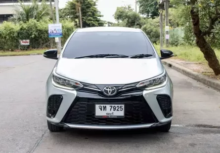 2022 Toyota YARIS 1.2 Sport รถเก๋ง 5 ประตู 