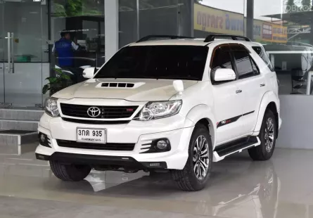 2014 Toyota Fortuner 3.0 TRD Sportivo 4WD SUV รถบ้านแท้ ฟรีดาวน์