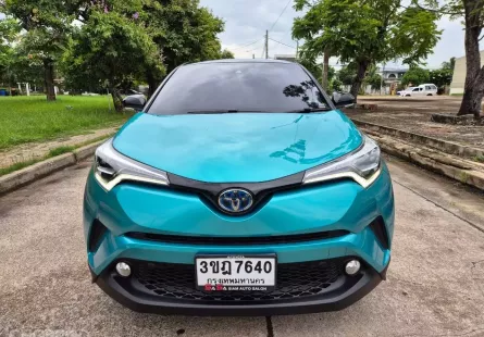 2019 Toyota C-HR 1.8 Hybrid suv  รถบ้านมือเดียว