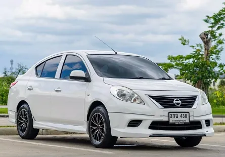 2014 Nissan Almera 1.2 ES รถเก๋ง 4 ประตู รถสวย