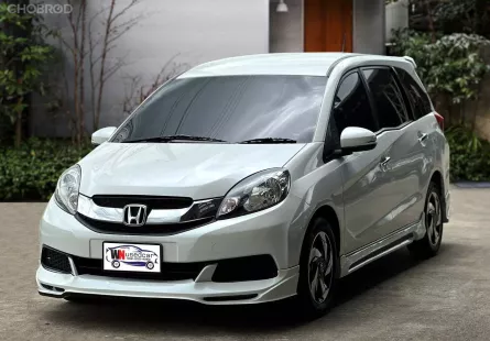 2014 Honda Mobilio 1.5 V รถมือเดียว ชุดแต่งรอบคัน ไม่เคยติดแก๊ส