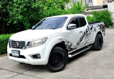 Nissan Navara NP300 Calibre King Cab  2.5 EL(แคปสูง) ปี2015 เกียร์ธรรมดา ดีเซล สีขาว