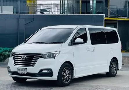 2020 Hyundai Grand Starex 2.5 VIP รถตู้/VAN เจ้าของขายเอง รถบ้าน ไมล์แท้ ประวัติศูนย์ 